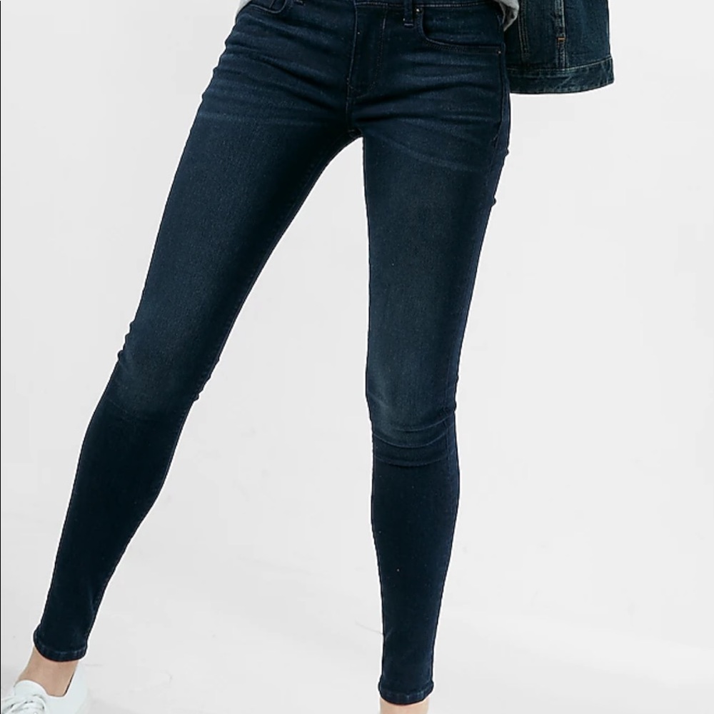 Dark wash mid-rise Express Denim Jeans